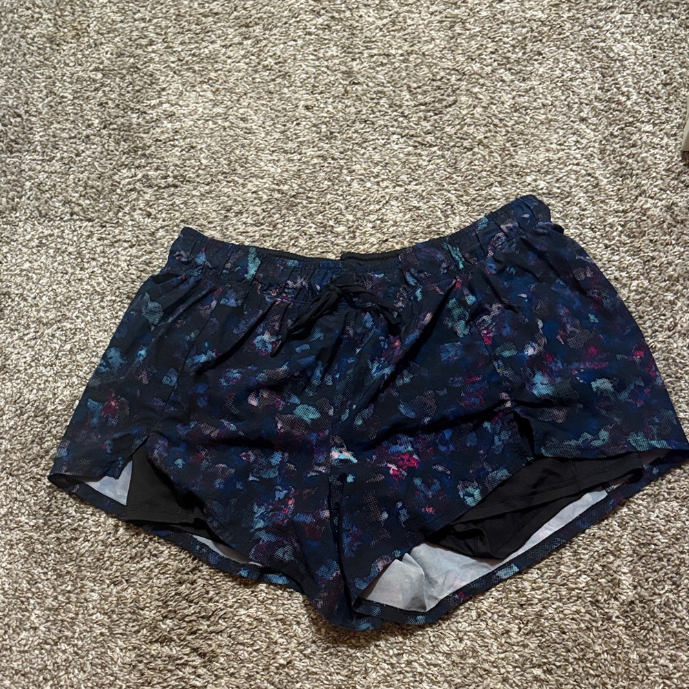 Athletic Works Women's Blue Floral Athletic Shorts